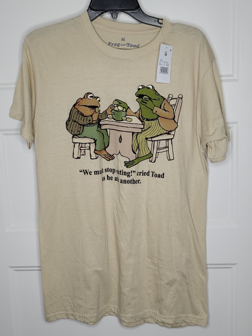 NWT Frog and Toad  "We must stop eating!" Graphic Size M